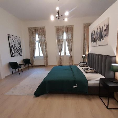 Entrez Apartment 3 - Historical Centre 科希策 外观 照片