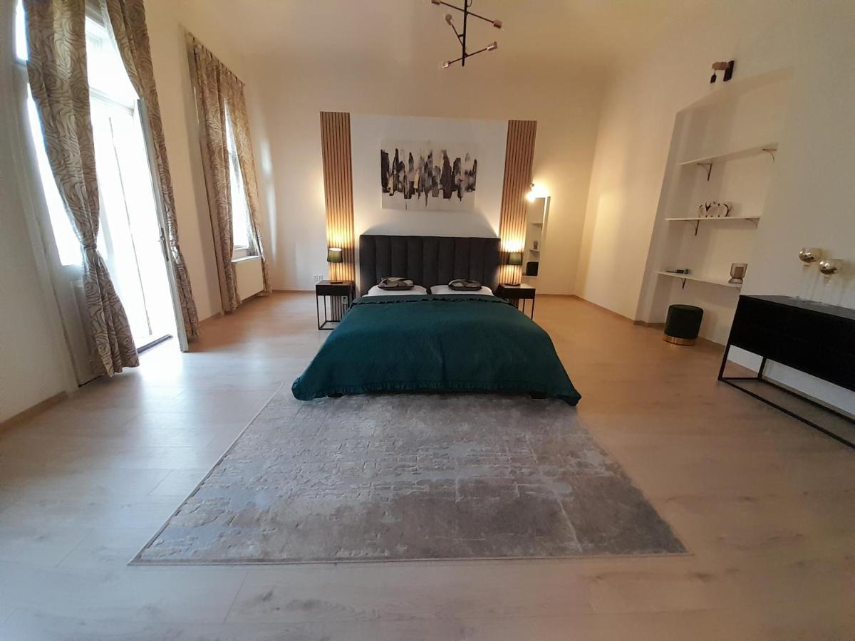Entrez Apartment 3 - Historical Centre 科希策 外观 照片