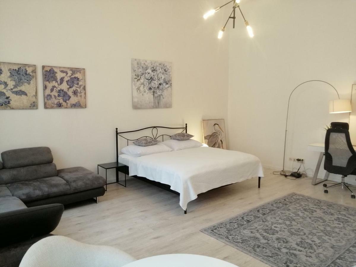 Entrez Apartment 3 - Historical Centre 科希策 外观 照片
