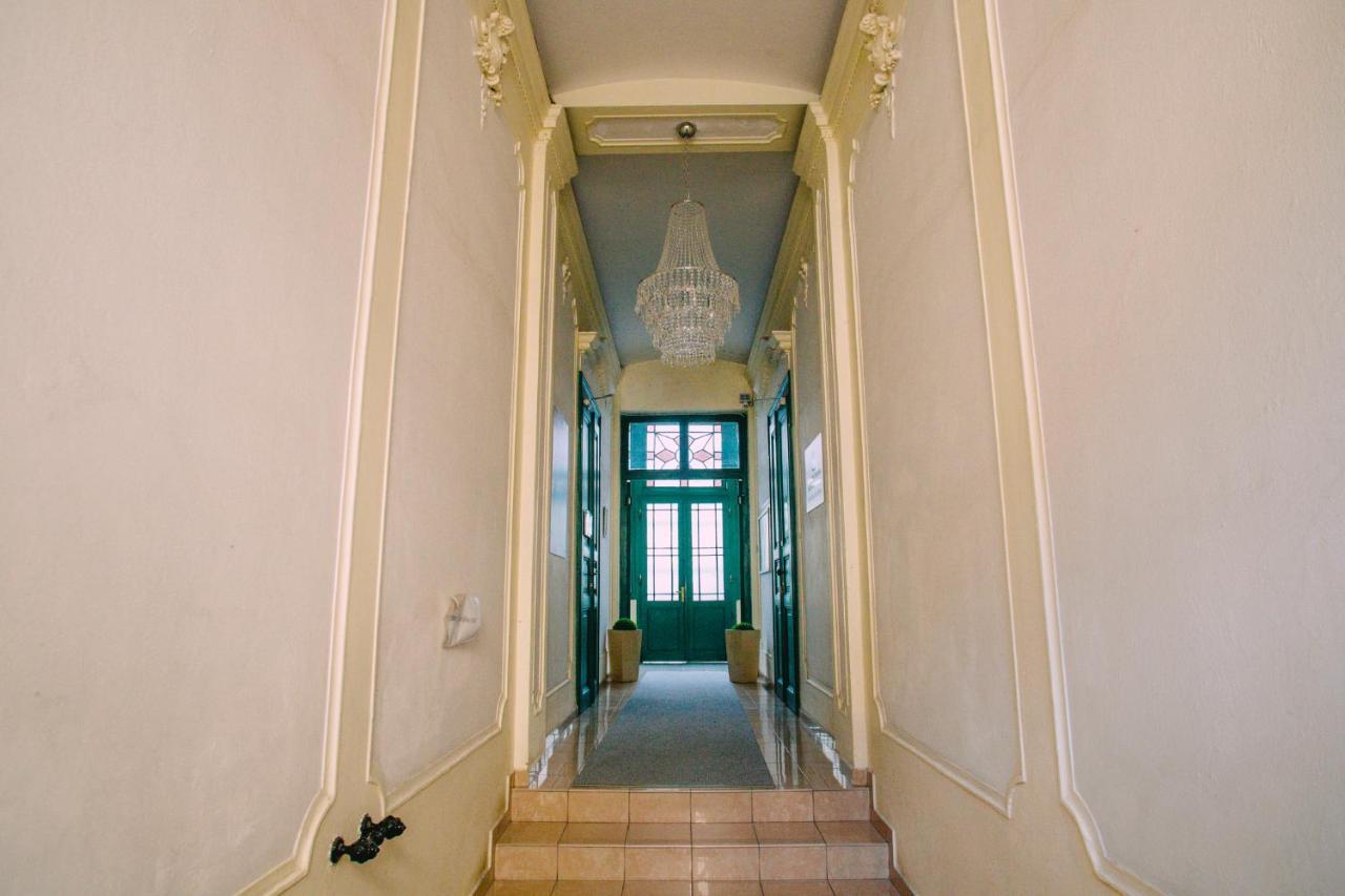 Entrez Apartment 3 - Historical Centre 科希策 外观 照片